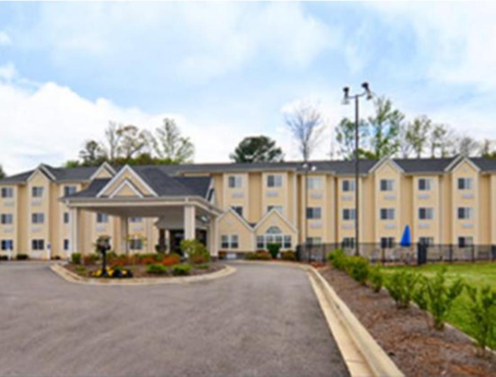 Microtel Inn & Suites By Wyndham Gardendale Екстер'єр фото